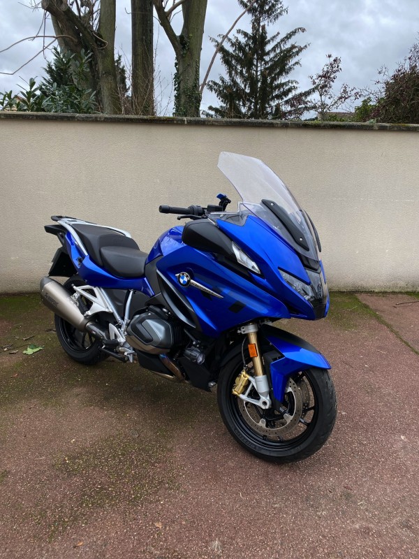 Garage moto spécialisé pour la révision complète d'une BMW 1250 RT à Sannois près d'Ermont