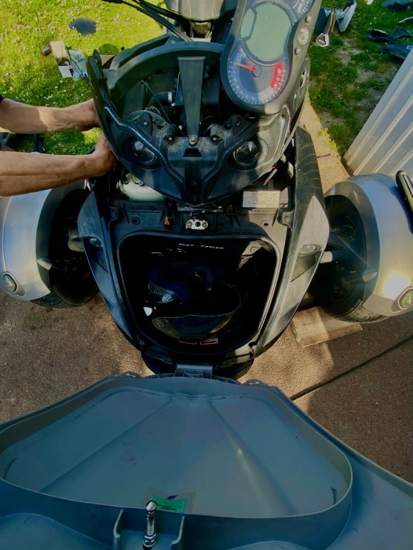 CAN-AM SPYDER
