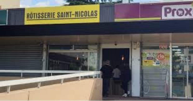 rotisserie 09 86 13  64 60 LE PLESSIS BOUCHARD Rotisserie saint-Nicolas 