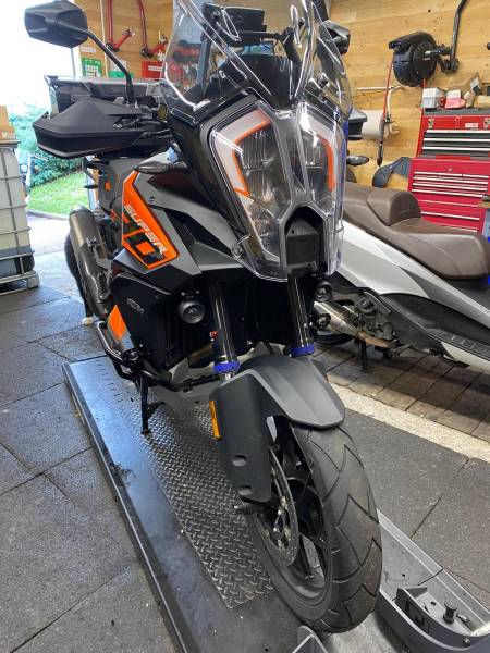 Entretien annuel d'une KTM 1290 Adventure à Montmorency près de Sannois