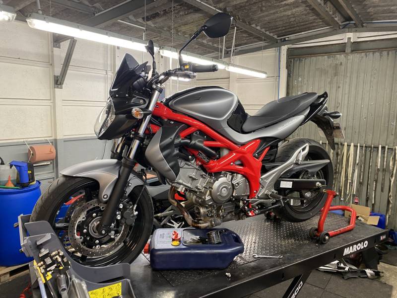 Révision d'une Suzuki à Sannois dans le Val d'Oise