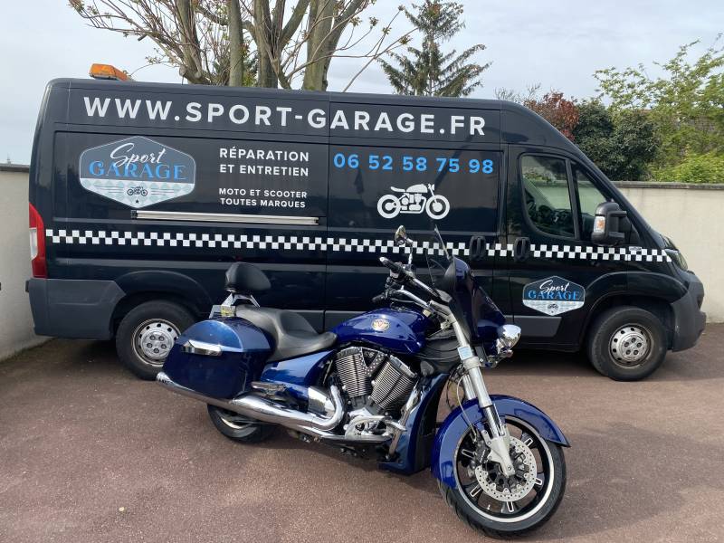 Révision Complète sur une VICTORY CROSS COUNTRY 1700 à ANDILLY