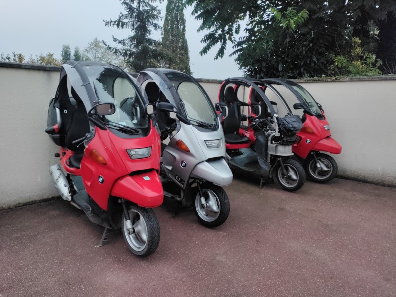 Remise en état complète par un spécialiste de scooter C1 BMW à Eaubonne près de Soisy-sous-Montmorency 