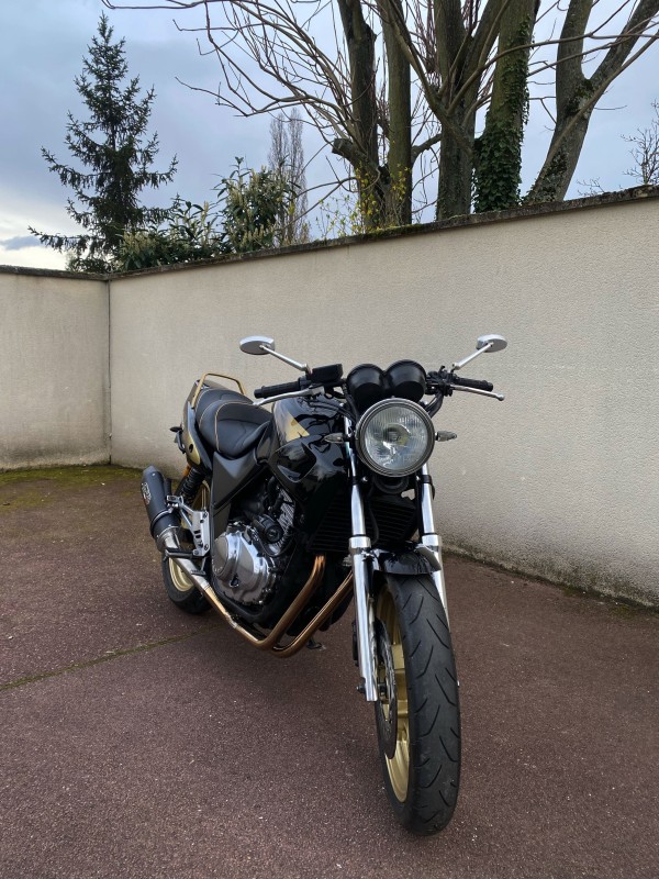 Révision complète des 80000 kms sur une Honda CB 500 à Eaubonne 