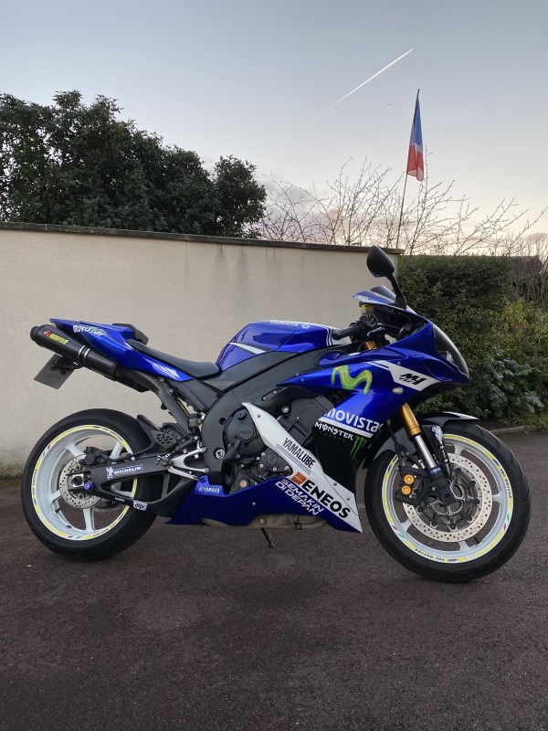Entretien et Réfection Yamaha R1 à Franconville : Votre Satisfaction, Notre Priorité - Sport Garage
