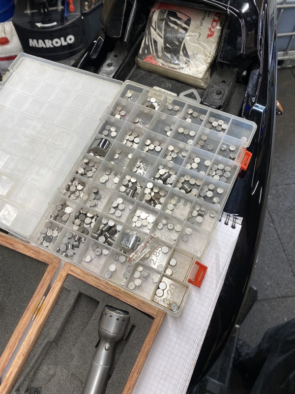 Révision complète des 80000 kms sur une Honda CB 500 à Eaubonne 